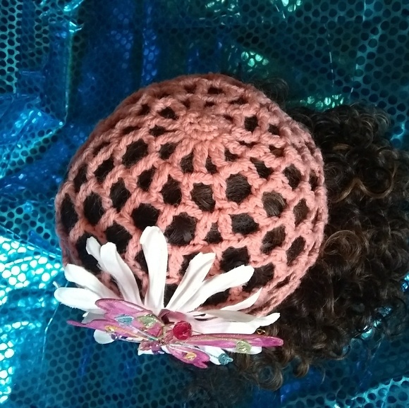 Crochet statement hat! - Picture 2 of 4